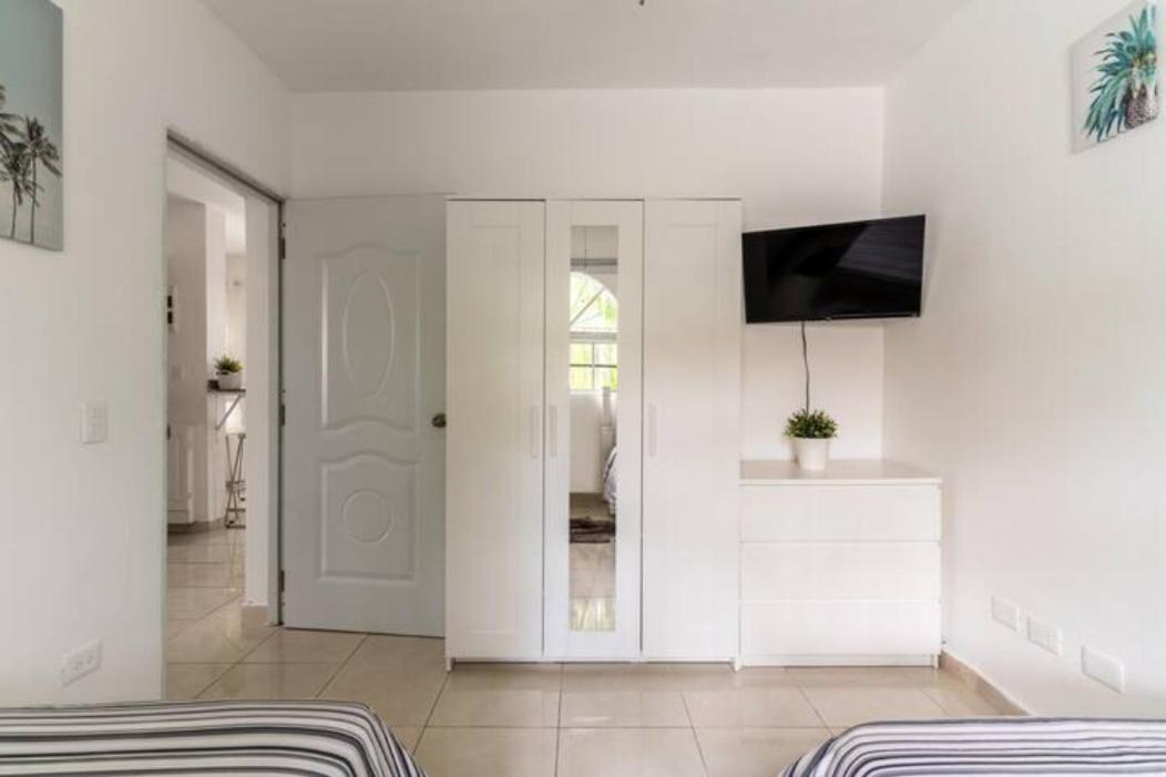 Cozy 2 Bdr Condo, With Pool Area And Free Wifi Пунта Кана Екстериор снимка
